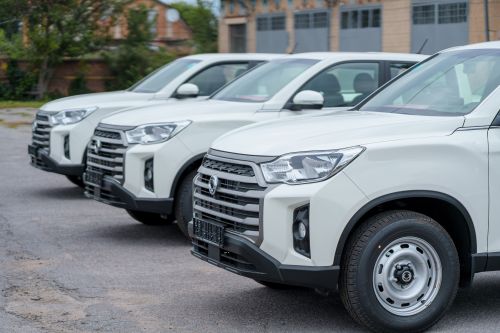 Нова місія ЗАЗ: завод випускає пікапи для силовиків