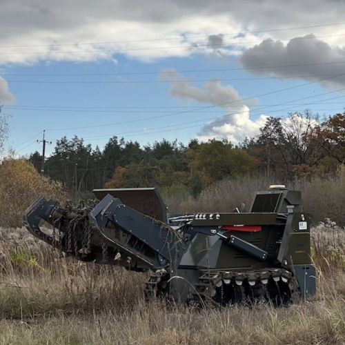Нова українська машина прискорить очищення полів від мін