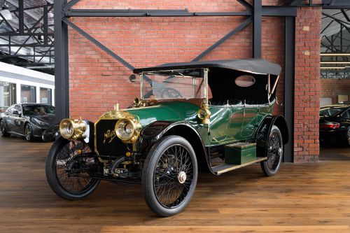 Забута розкіш: у Полтаві був конкурент Rolls-Royce Забута розкіш: у Полтаві був конкурент Rolls-Royce