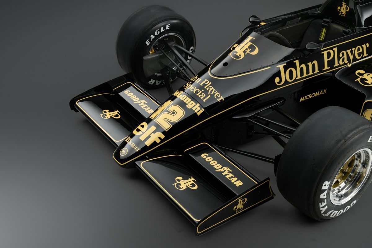 Легендарний болід Айртона Сенни Lotus 98T виставили на аукціон: очікується рекордна ціна - фото 1