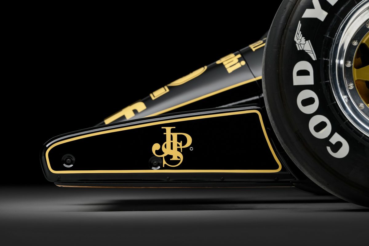 Легендарний болід Айртона Сенни Lotus 98T виставили на аукціон: очікується рекордна ціна - фото 4