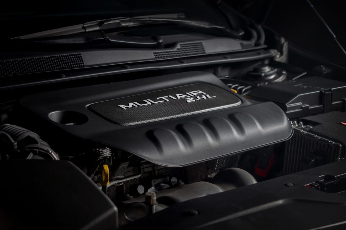 Власники Chrysler 200 отримають розширену гарантію та компенсації через судовий позов - фото 1