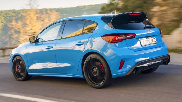 Ford готує повернення легкових автомобілів у Європу: деталі нової стратегії
