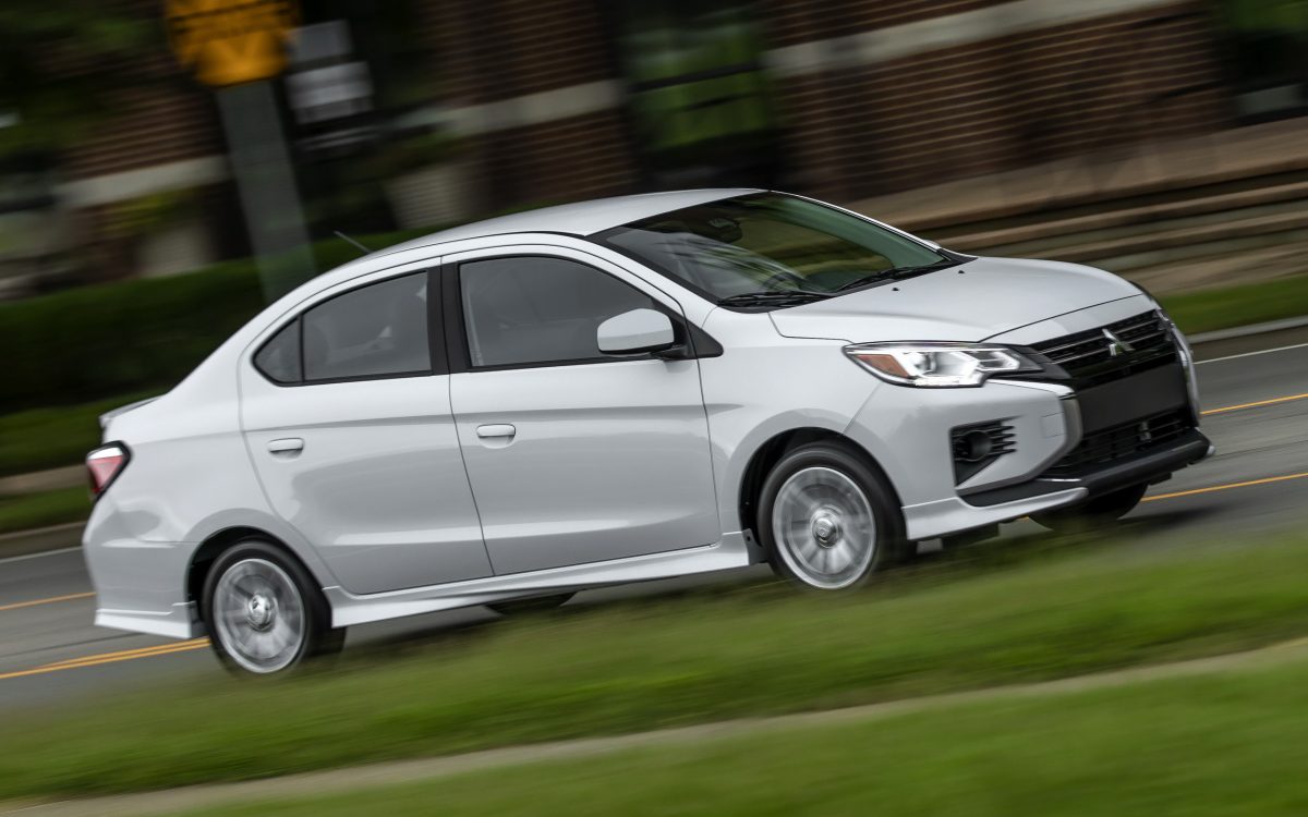 Нові автомобілі стають розкішшю: середній клас все більше витісняється з ринку - фото 4