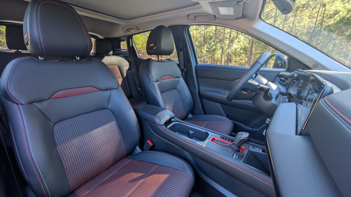 Тест-драйв Nissan Kicks 2026: чи став популярний кросовер кращим після оновлення? - фото 1