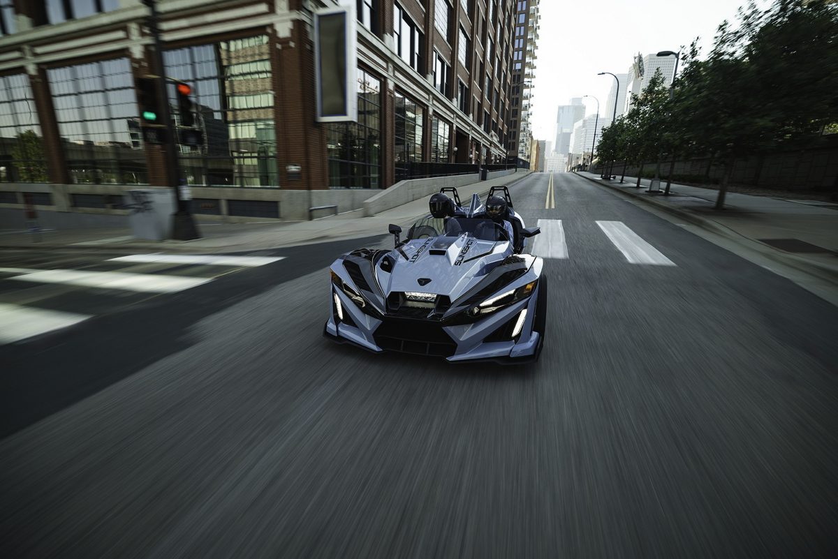 Polaris випустила ефектну спецверсію трицикла Slingshot Signature Edition - фото 7