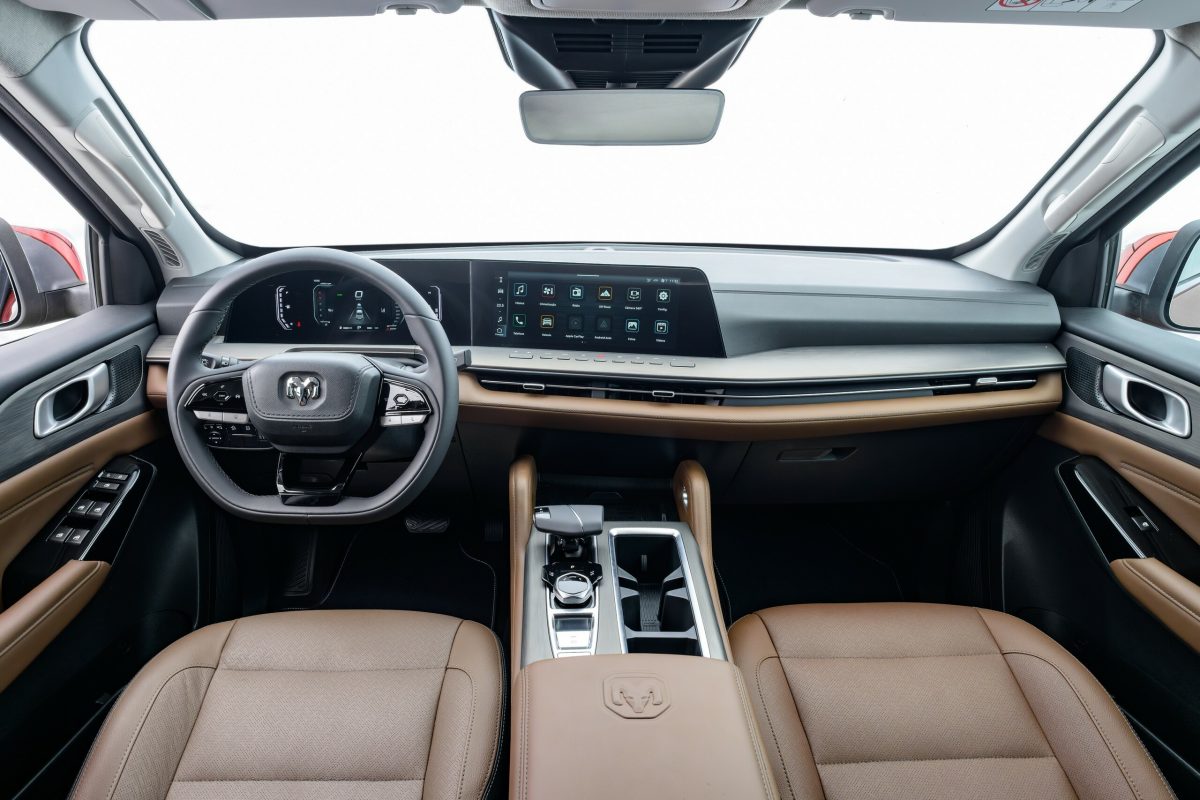 Офіційно представлено новий Ram Dakota: рамна конструкція, дизель та повний привід - фото 2