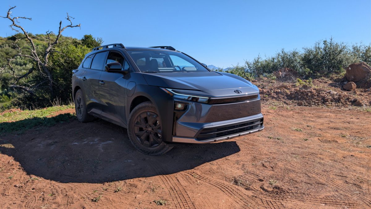 Toyota bZ Woodland: електричний кросовер із динамікою спорткара та практичністю універсала - фото 6