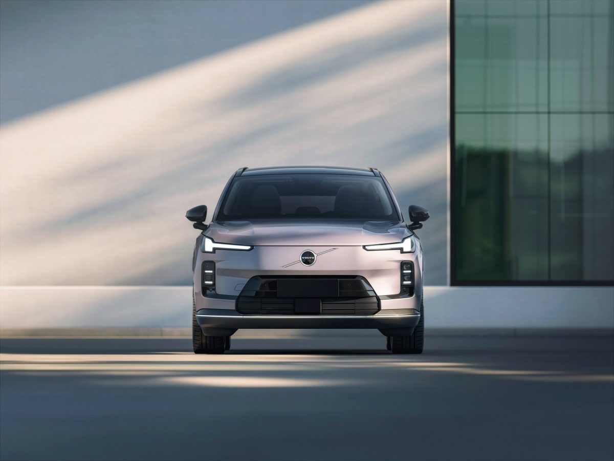 Фінансовий шторм у Volvo: прибуток обвалився на 68%, а акції встановили антирекорд - фото 4