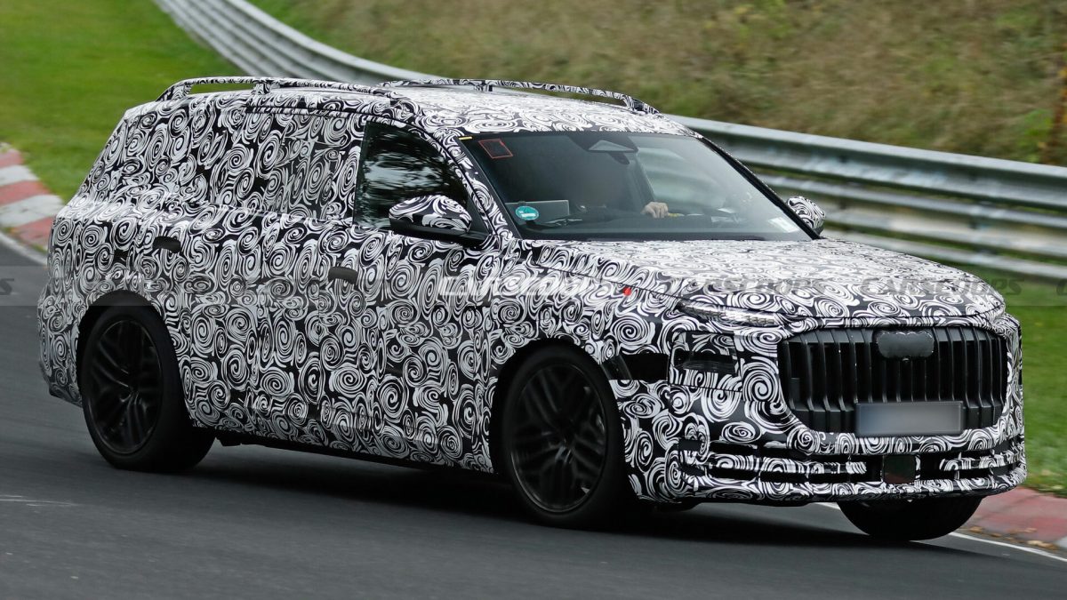 Porsche кардинально змінює плани: новий флагман K1 отримає бензинові двигуни замість електротяги - фото 1