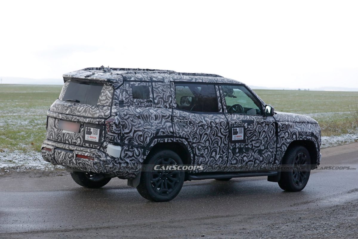 Легенда повертається: новий Mitsubishi Pajero вперше помітили на дорожніх тестах - фото 6