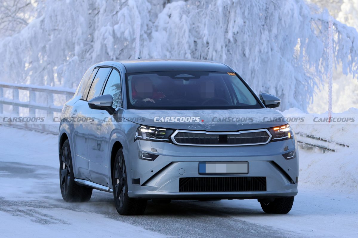 Електричний флагман Skoda Peaq: шпигунські фото та нові подробиці - фото 2