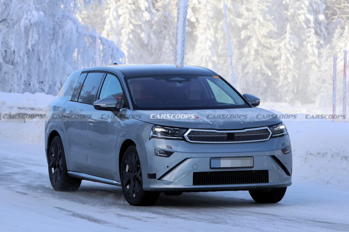 Електричний флагман Skoda Peaq: шпигунські фото та нові подробиці - фото 6