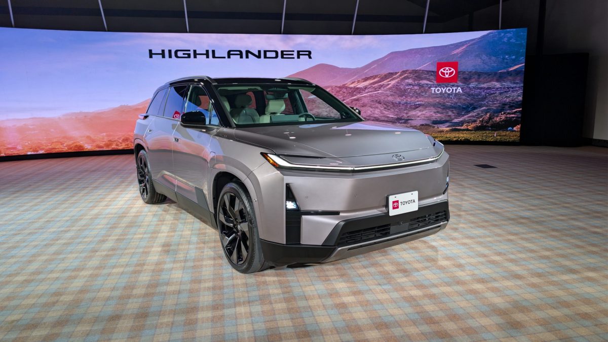 Революція від Toyota: культовий Highlander 2027 стає повністю електричним - фото 5