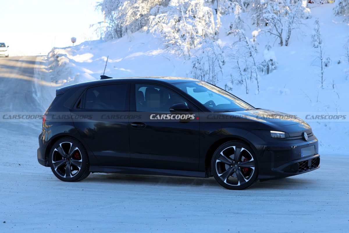 Електричний хот-хетч без секретів: Volkswagen ID. Polo GTI вперше помітили на дорогах - фото 7