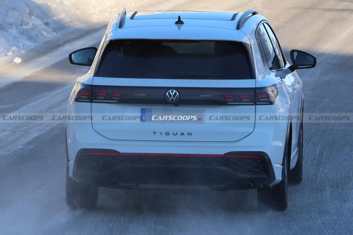 Volkswagen готує «гарячий» кросовер: на тестах помічено новий Tiguan R - фото 1