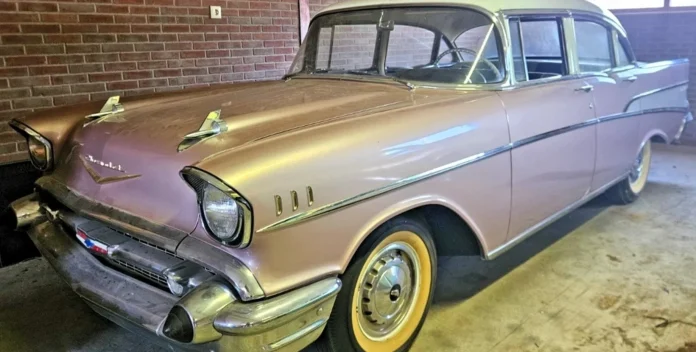 Скарб із гаража: знайдено ідеальний Chevrolet Bel Air Скарб із гаража: знайдено ідеальний Chevrolet Bel Air