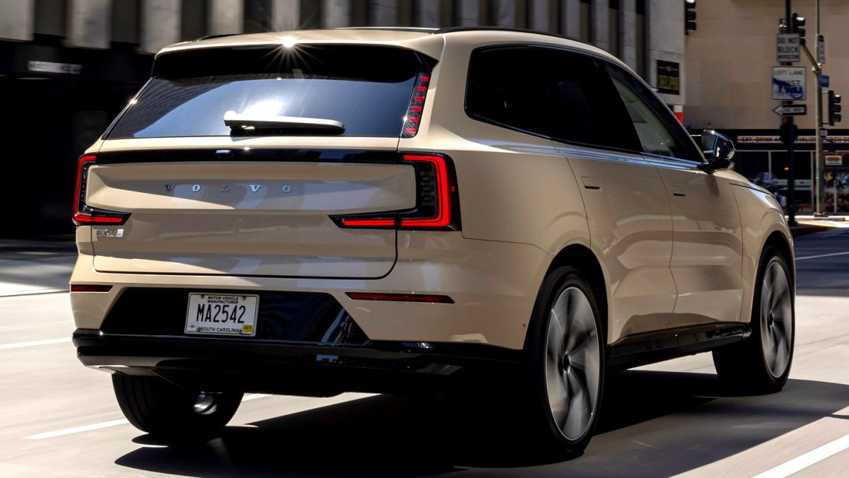 Фінансовий шторм у Volvo: прибуток обвалився на 68%, а акції встановили антирекорд - фото 7