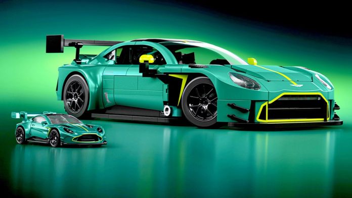 Mattel кидає виклик Lego: представлено деталізований конструктор Aston Martin Vantage GT3