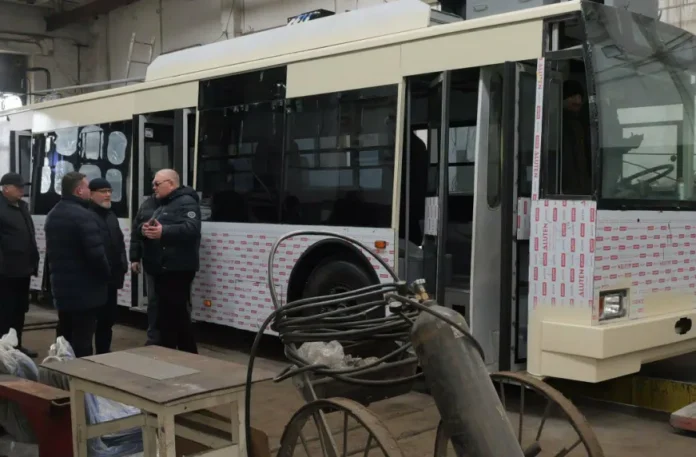 Кривий Ріг показав, як оновлювати транспорт у війну Кривий Ріг показав, як оновлювати транспорт у війну