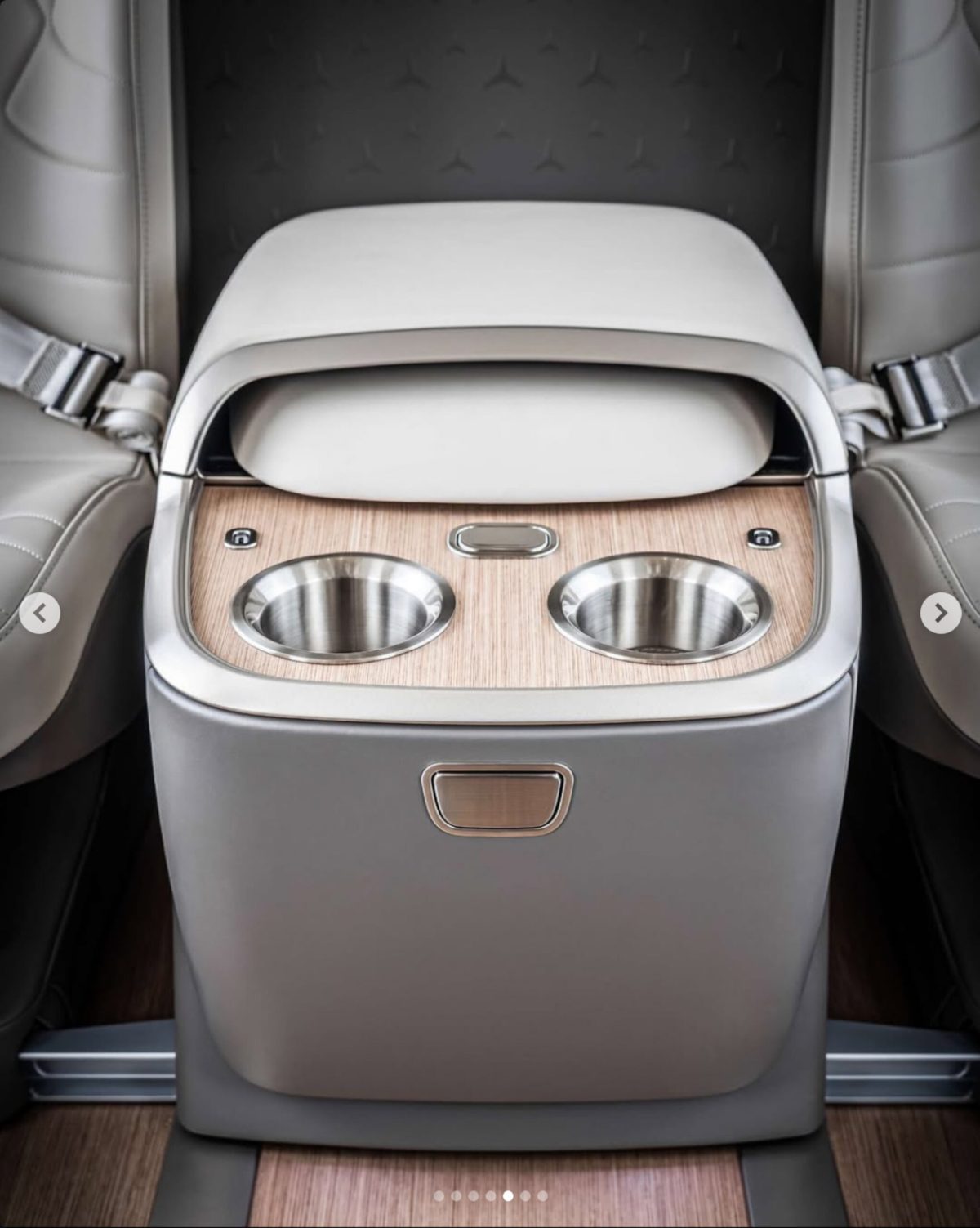 Найдорожчий "Mercedes" у світі: представлено розкішний вертоліт Airbus ACH145 Mercedes-Benz Edition - фото 3