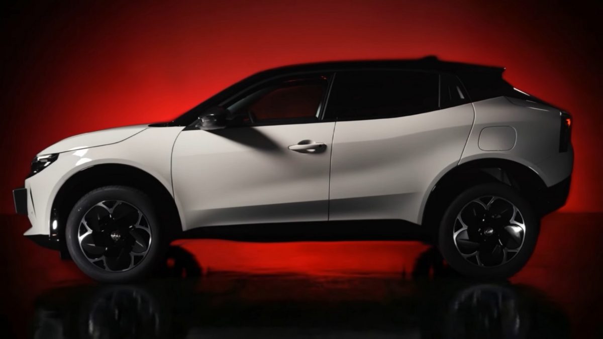 Alfa Romeo Junior отримав ексклюзивну версію та повернув «фірмову» особливість, від якої відмовились у Європі - фото 6