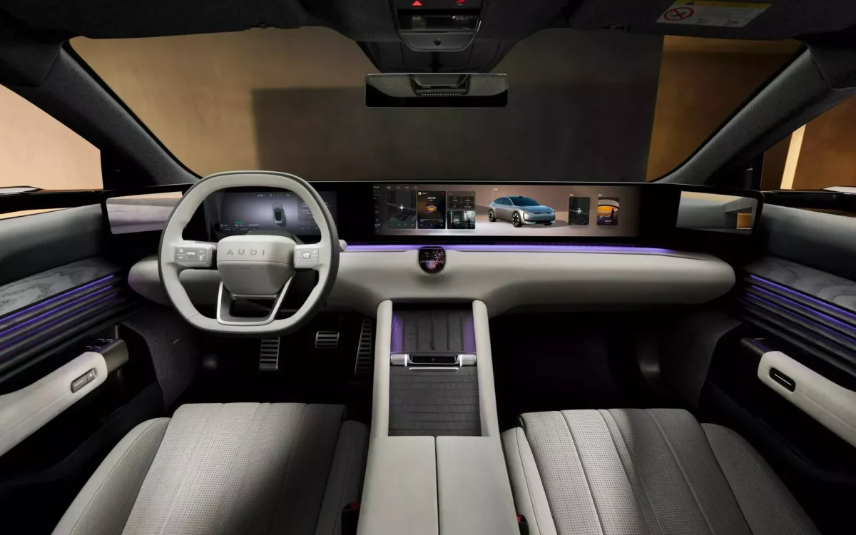 Audi показала новий електричний кросовер E7X під час зимових випробувань - фото 1