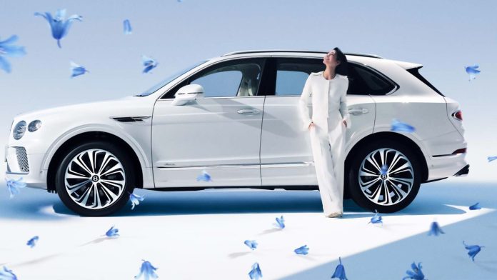 Bentley представила ексклюзивний Bentayga для жінок: лімітована серія Something Blue