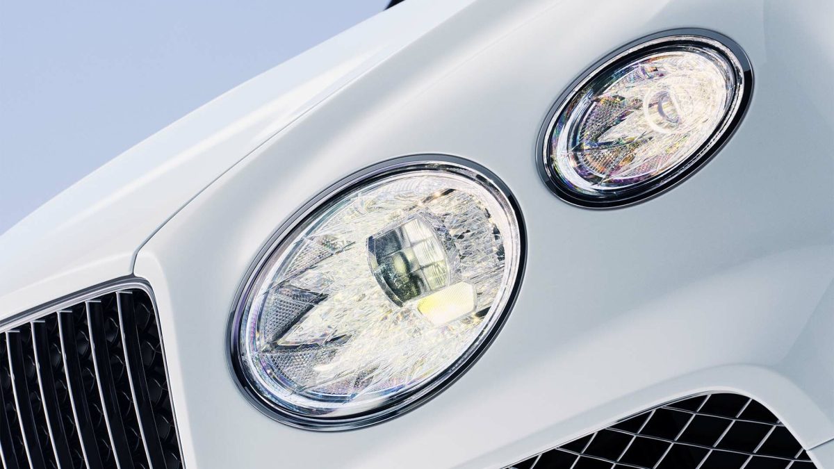 Bentley представила ексклюзивний Bentayga для жінок: лімітована серія Something Blue - фото 4