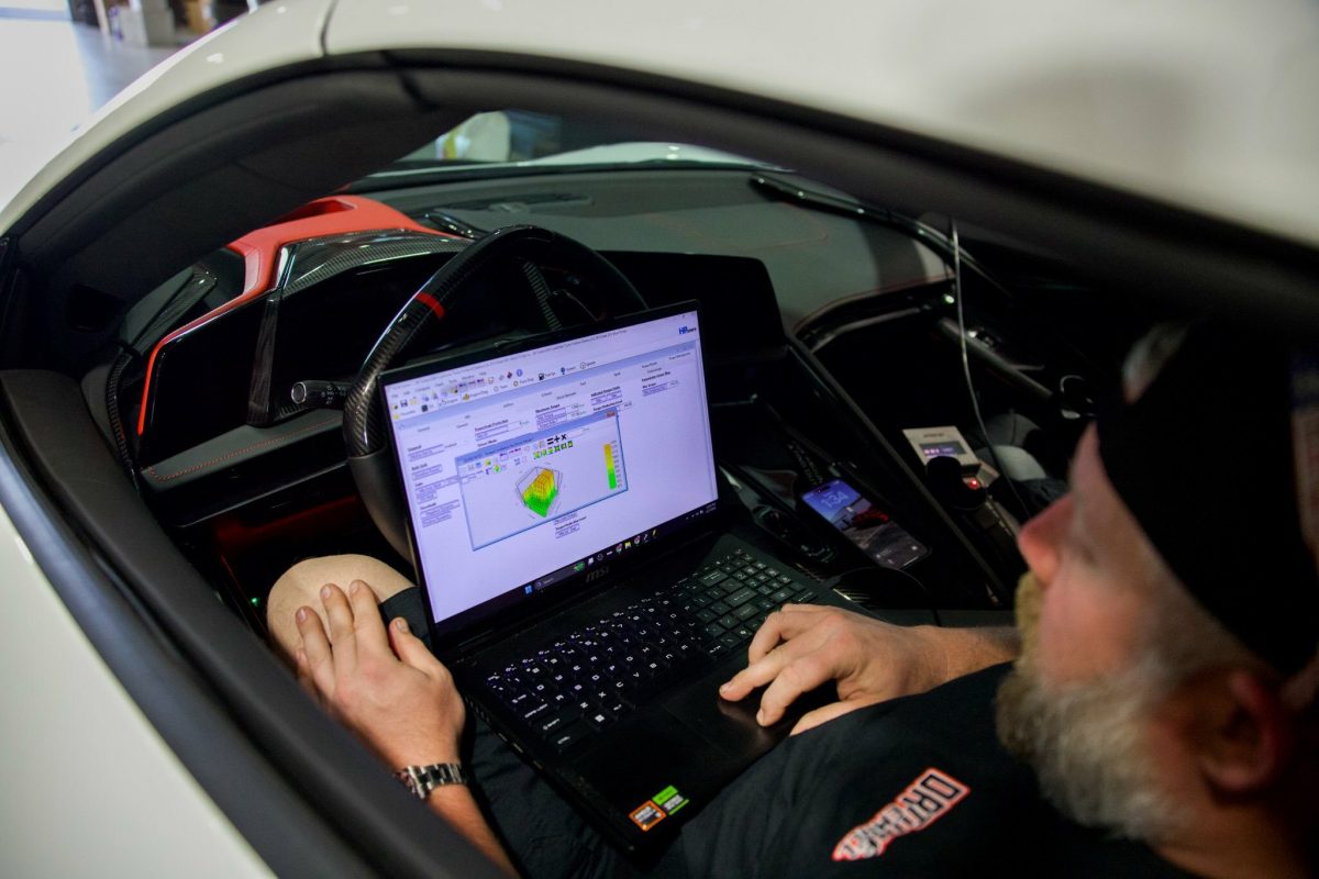 Тюнери зламали захист нового Chevrolet Corvette ZR1: потужність перевалила за 1300 сил - фото 6