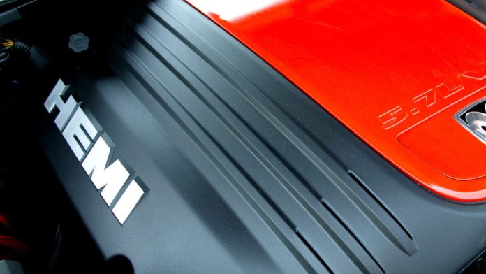 Jeep натякає на повернення двигуна V8 для Grand Cherokee: компанія «чує» клієнтів Jeep натякає на повернення двигуна V8 для Grand Cherokee: компанія «чує» клієнтів