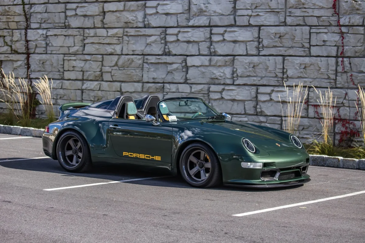 Рідкісний рестомод Porsche 911 від Gunther Werks продали зі значним збитком - фото 8