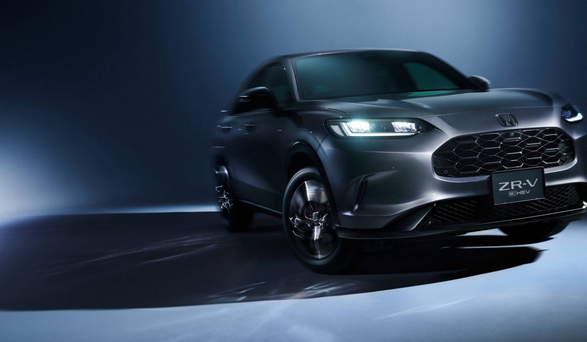 Honda оновила кросовер ZR-V: тепер тільки гібрид і нова «позашляхова» версія - фото 4