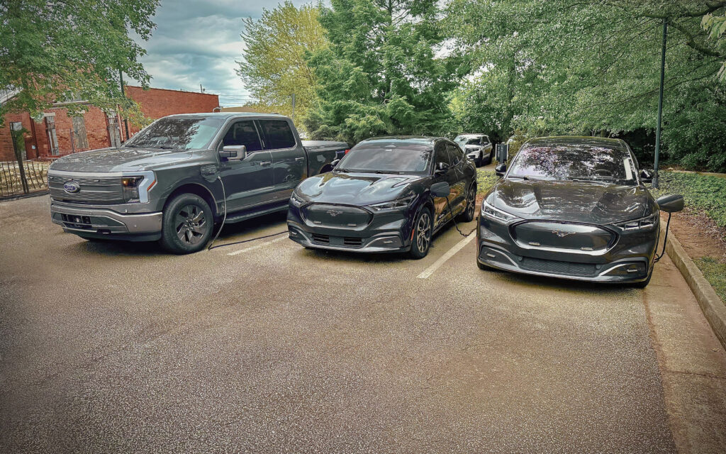 Масові звільнення на новому заводі Ford: політика чи прорахунок компанії? - фото 4