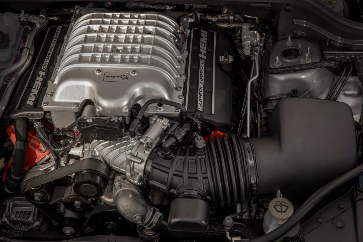 Jeep натякає на повернення двигуна V8 для Grand Cherokee: компанія «чує» клієнтів - фото 1