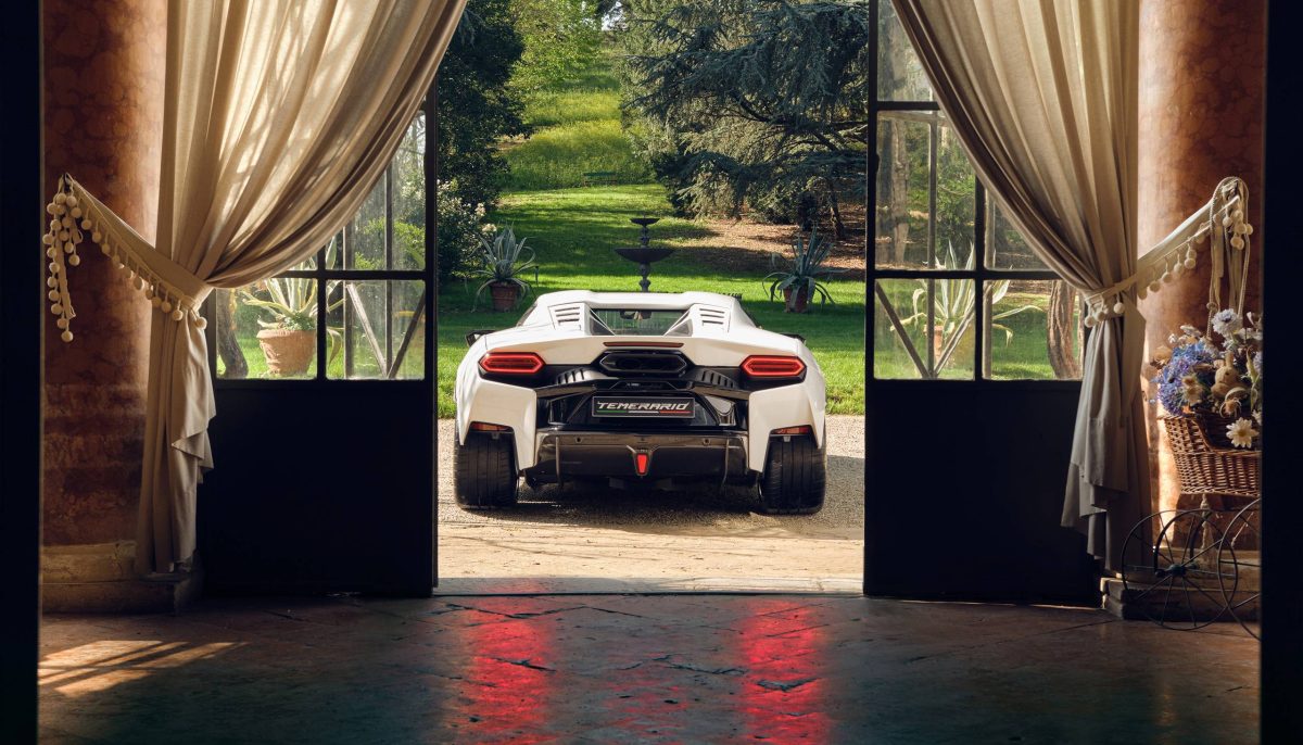 Lamborghini Temerario шокував динамікою: новітній гібрид випередив Ferrari SF90 у гонці на чверть милі - фото 6