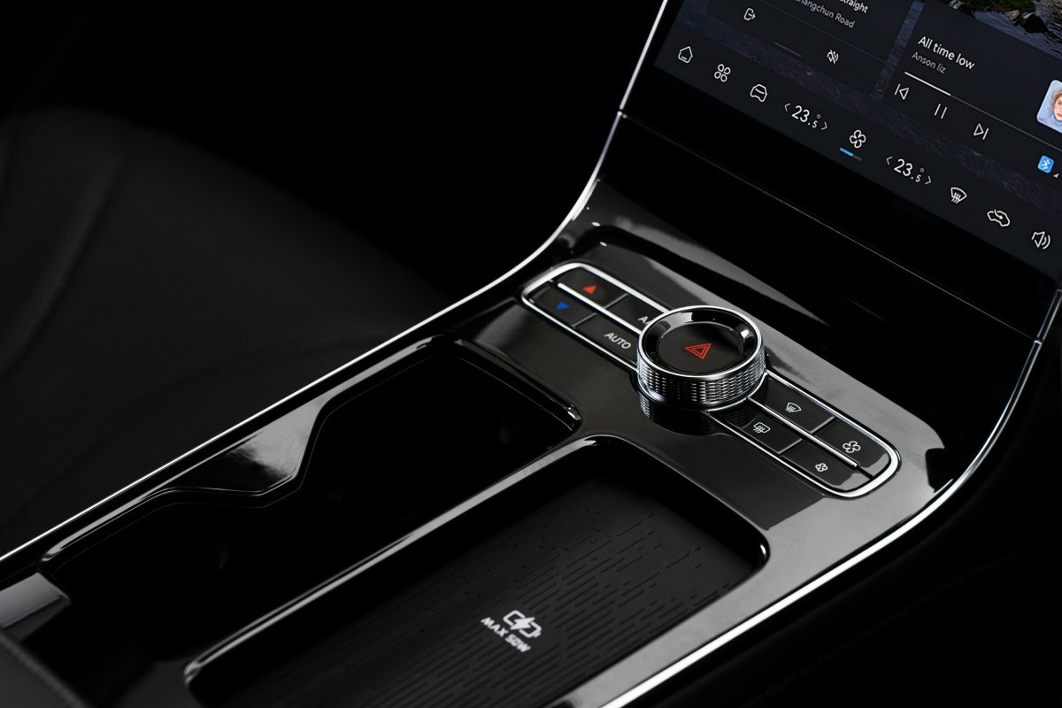 Chery представила новий глобальний бренд Lepas та його первістка – кросовер L8 - фото 4