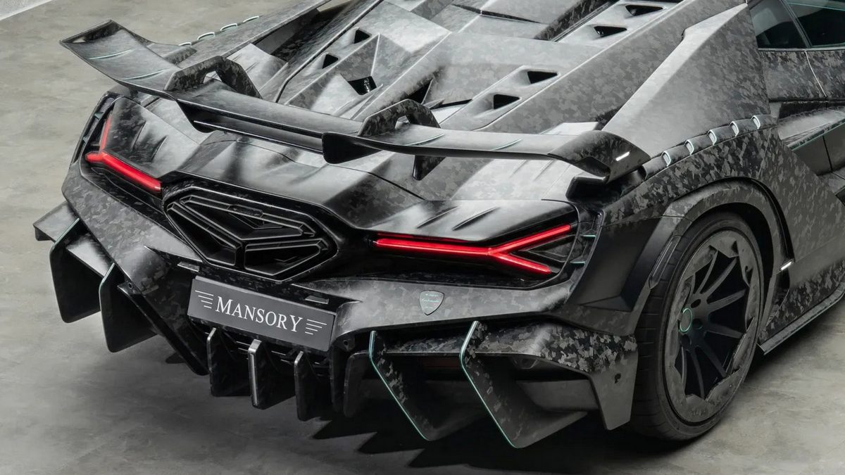 Карбоновий монстр на 1100 сил: Mansory представила екстремальний Carbonado X на базі Lamborghini Revuelto - фото 8