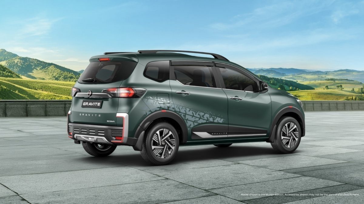 Сім місць за $6200: Nissan представив новий бюджетний крос-вен Gravite - фото 4