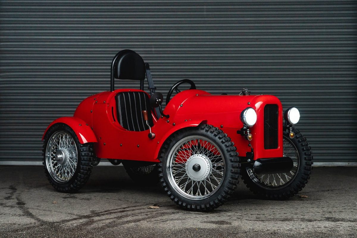 Chelsea Rivet: представлено крихітний одномісний позашляховик з мотором 125 кубів - фото 5