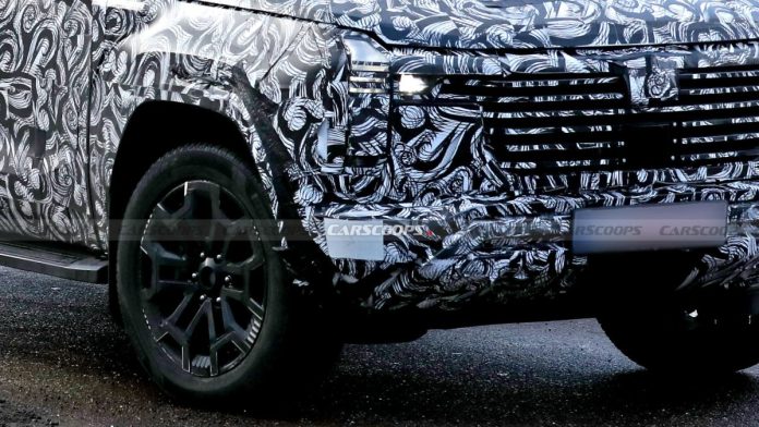 Легенда повертається: новий Mitsubishi Pajero вперше помітили на дорожніх тестах