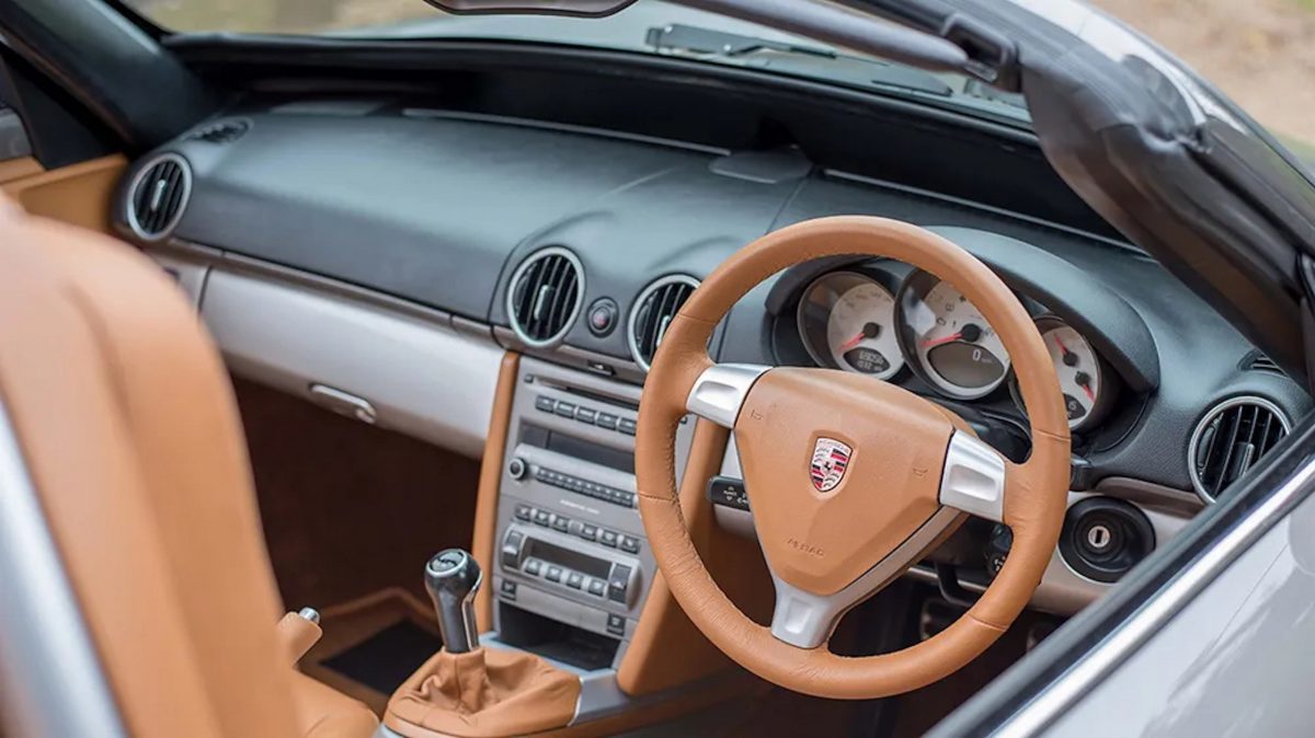 Спадщина за ціною суперкара: представлено репліку Porsche 356 на базі Boxster за 200 000 доларів - фото 1