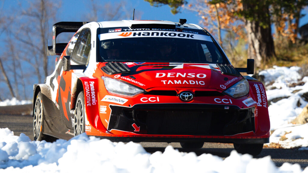 Повернення легенди? Toyota тестує загадкове купе для WRC 2027 - фото 2