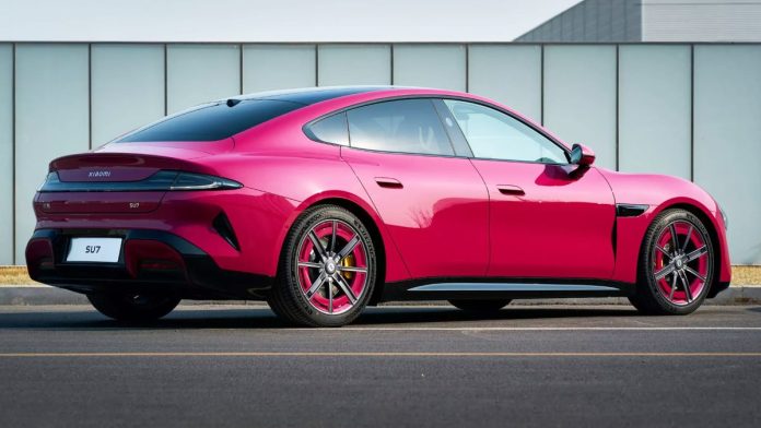 Xiaomi та Ford спростували чутки про спільне виробництво електромобілів у США