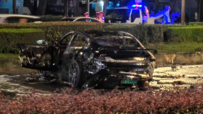 Розслідування смертельної ДТП з Xiaomi SU7: водій загинув у пастці через електронні двері