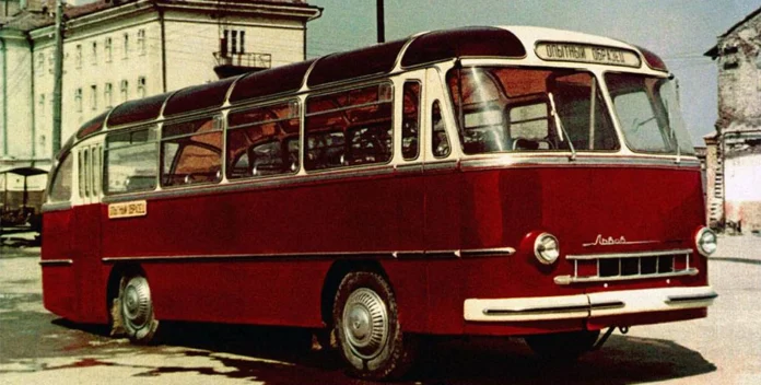 Рекордсмен ЛАЗ: возив космонавтів і підкорив світ Рекордсмен ЛАЗ: возив космонавтів і підкорив світ