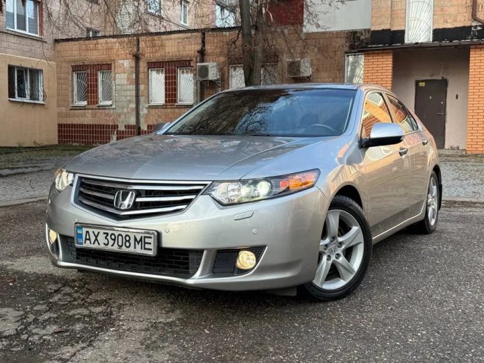 Капсула часу з Харкова: Honda Accord як з салону