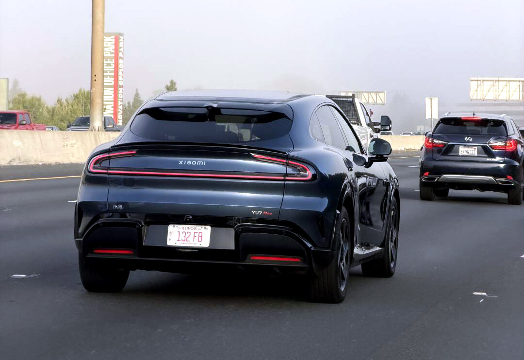 У США помітили рідкісний китайський електрокросовер Xiaomi: до чого тут Rivian? - фото 3