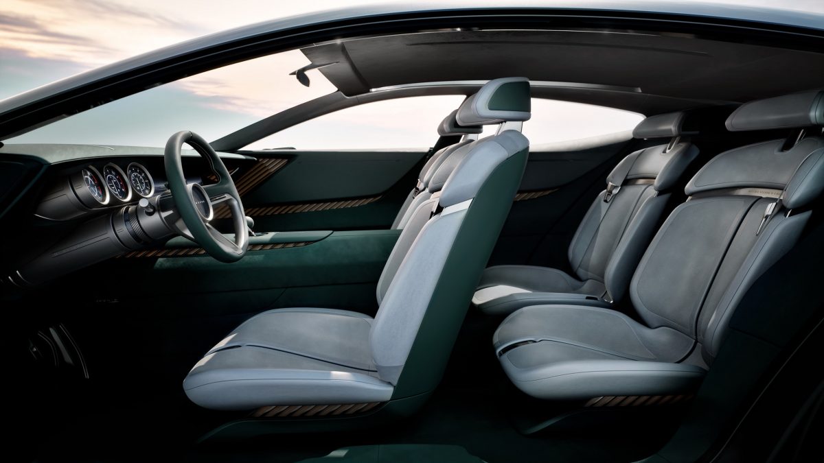 Мрія про нову Mazda RX-7: керівництво компанії прокоментувало майбутнє концепту Iconic SP - фото 5