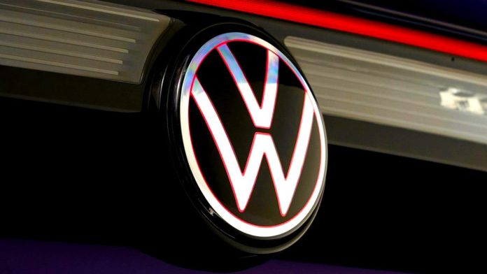 Volkswagen попереджає водіїв про нову хвилю шахрайства з продажем авто Volkswagen попереджає водіїв про нову хвилю шахрайства з продажем авто